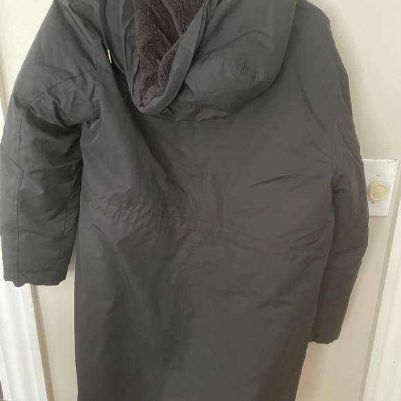 Universal thread coat - Picture 3 of 3